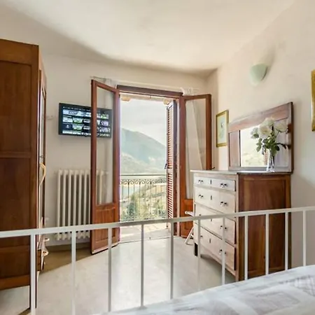 Casa Con Terrazzo Vista - Lakeholiday