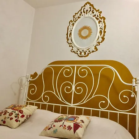 Casa Con Terrazzo Vista - Lakeholiday Castel di Tora