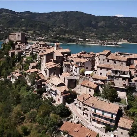 Holiday home Casa Con Terrazzo Vista - Lakeholiday
